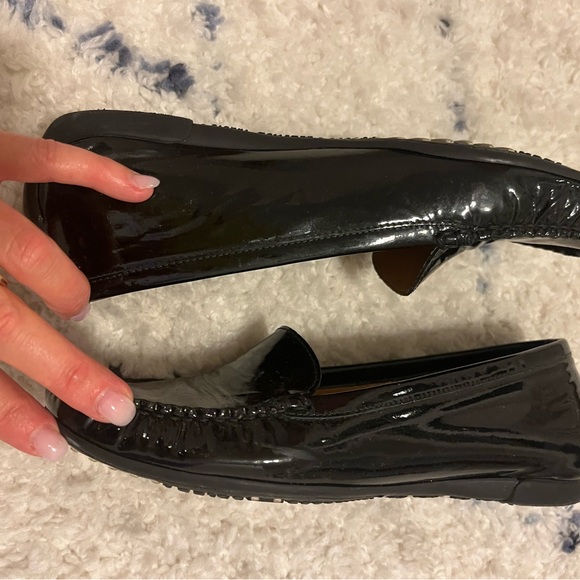 Stuart Weitzman Black Patent Leather Loafers. Sz 6. Excellent condition. - Picture 7 of 7